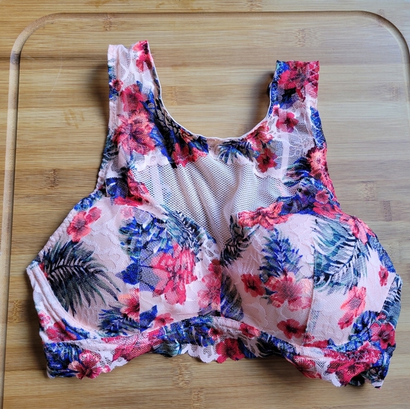 Victoria's Secret Floral Bra - Picture 1 of 3